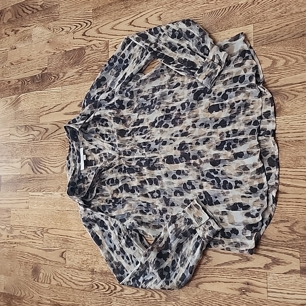 (MP) LOFT Ann Taylor Leopard Print Sheer Blouse Lightweight Office Workwear